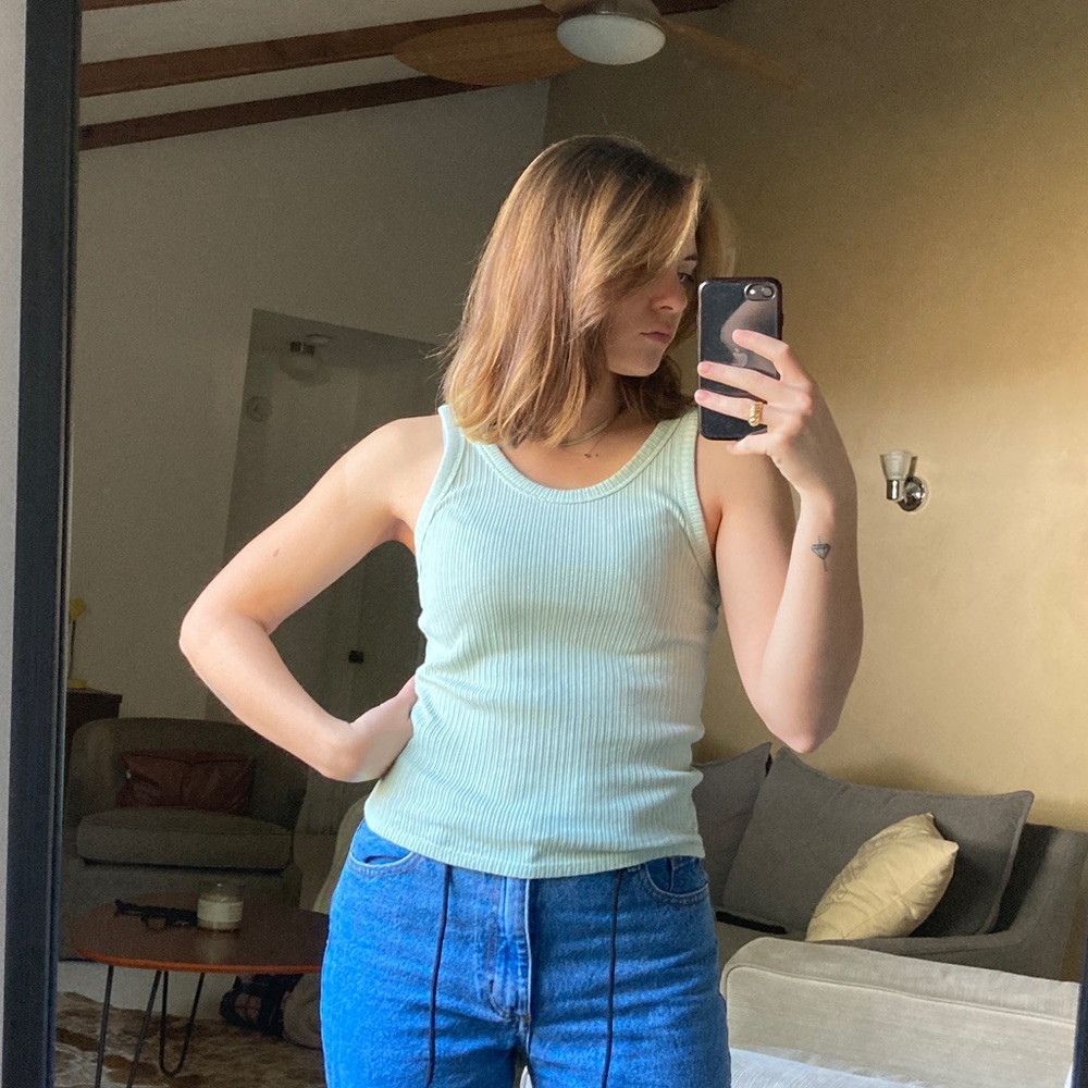 Ribbed Tank